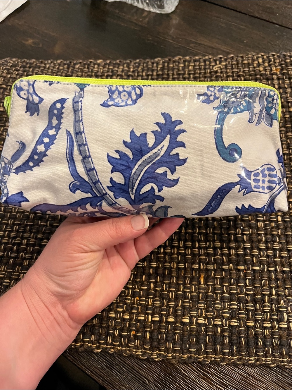 Roller Rabbit Makeup Bag - Picture 3 of 5